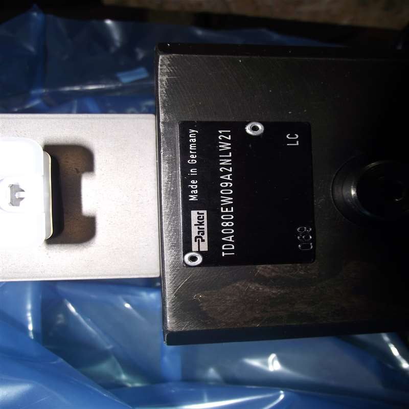 TB0230AP100AAAA 派克馬達(dá) TB0230AP100AAAA